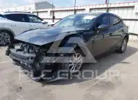 2015 Mazda 3 photo