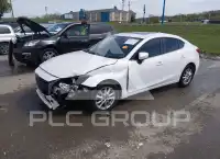 2015 Mazda 3 фото