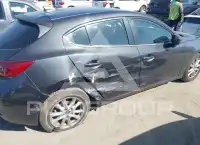 2015 Mazda 3 фото