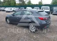 2015 Mazda 3 фото