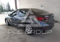 2015 Mazda 3 фото