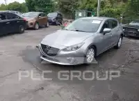 2015 Mazda 3 photo