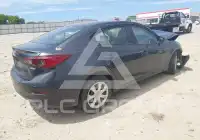 2015 Mazda 3 photo