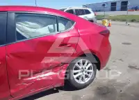 2015 Mazda 3 photo