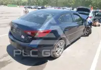 2015 Mazda 3 photo