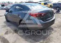 2015 Mazda 3 фото