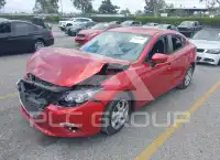 2015 Mazda 3 photo