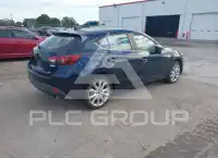 2015 Mazda 3 фото