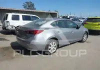 2015 Mazda 3 фото
