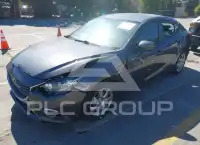 2015 Mazda 3 photo