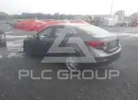 2015 Mazda 3 фото