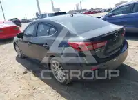 2015 Mazda 3 photo