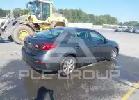 2015 Mazda 3 photo