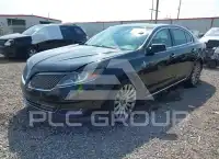 2015 Lincoln MKS photo