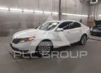 2015 Lincoln MKS photo