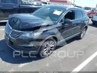 2015 Lincoln MKC photo