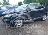 2015 Lincoln MKC photo