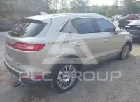 2015 Lincoln MKC photo