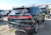 2015 Lincoln MKC photo