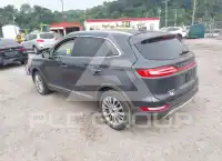2015 Lincoln MKC photo