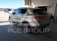 2015 Lincoln MKC photo