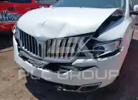 2015 Lincoln MKX photo