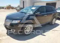 2015 Lincoln MKX photo