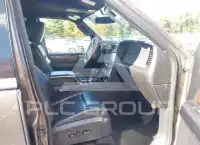 2015 Lincoln NAVIGATOR фото