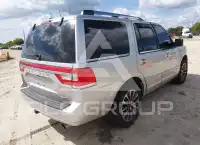 2015 Lincoln NAVIGATOR photo