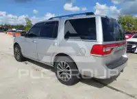 2015 Lincoln NAVIGATOR photo