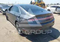 2015 Lincoln MKZ photo
