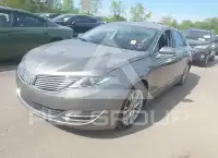 2015 Lincoln MKZ photo