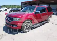 2015 Lincoln NAVIGATOR photo