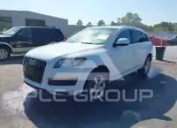 2015 Audi Q7 photo