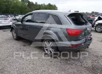 2015 Audi Q7 фото