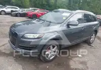 2015 Audi Q7 фото