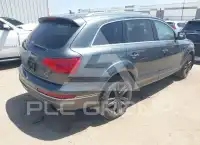 2015 Audi Q7 photo