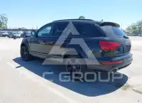 2015 Audi Q7 photo