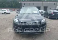 2015 Audi Q7 фото