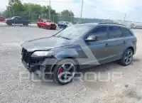 2015 Audi Q7 фото