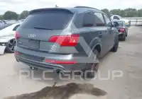 2015 Audi Q7 фото