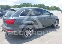 2015 Audi Q7 фото