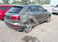 2015 Audi Q3 фото