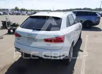 2015 Audi Q3 photo