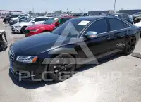 2015 Audi S8 фото