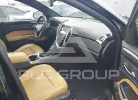 2015 Cadillac SRX фото
