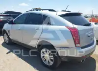 2015 Cadillac SRX фото