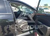 2015 Cadillac SRX фото