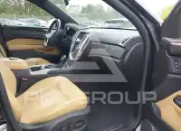 2015 Cadillac SRX photo