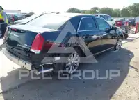 2015 Chrysler 300 photo